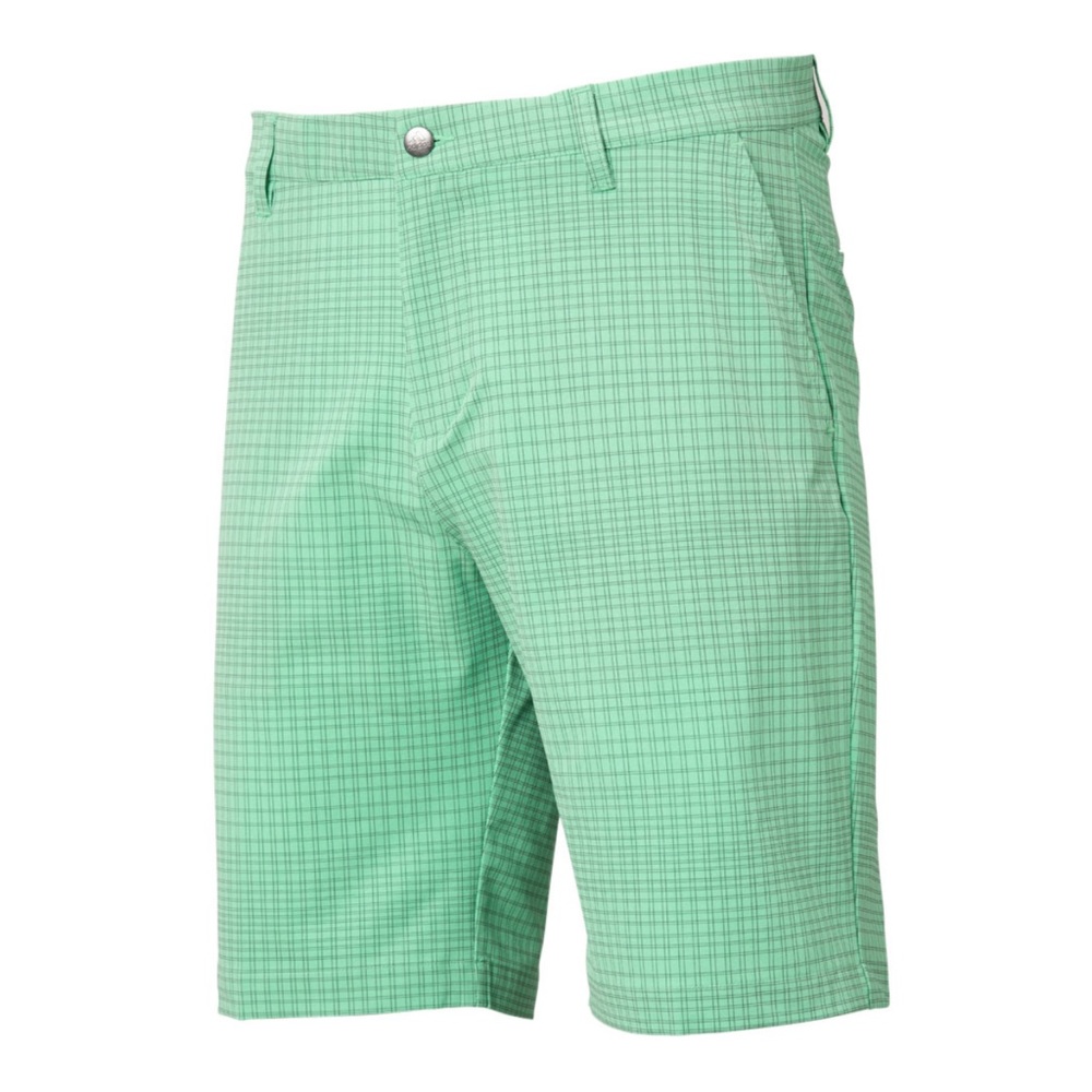 Men’s golf shorts